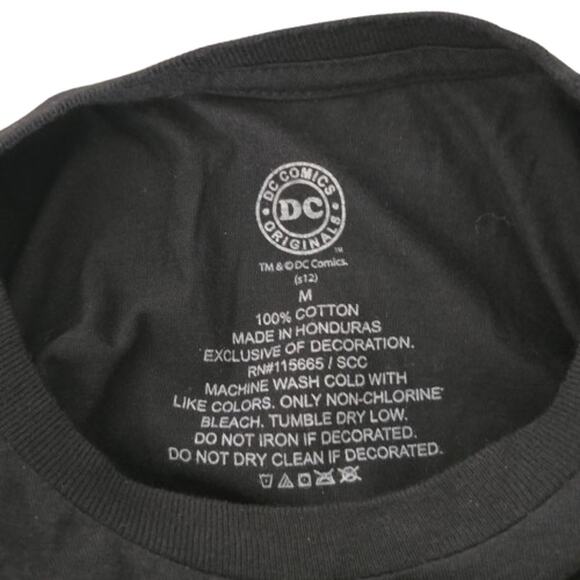 Wonder Woman DC Comics  – Size M – Vintage Comic Style Superhero Shirt - Picture 2 of 2